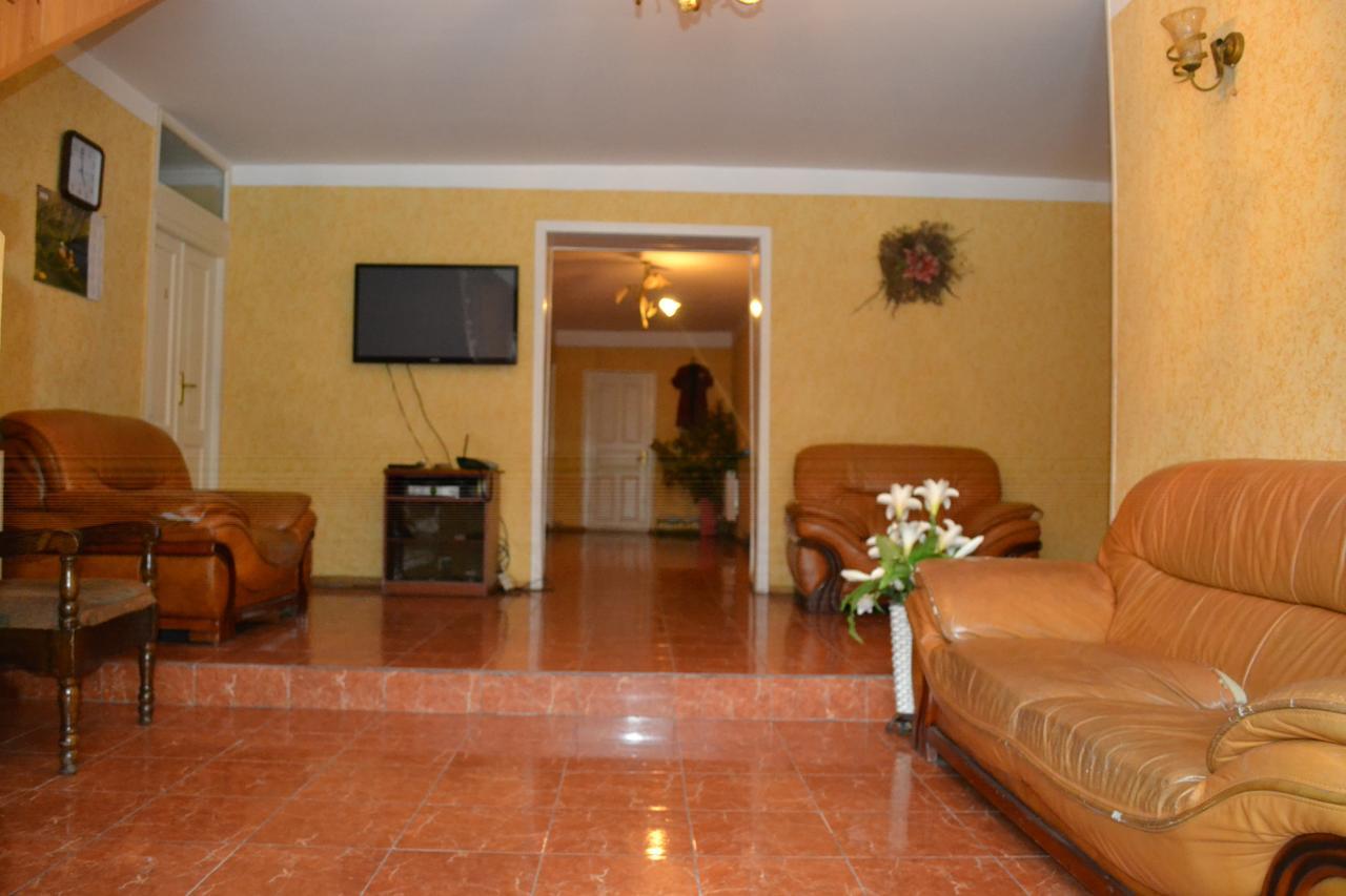 Hotel Gudauri Kvesheti Ngoại thất bức ảnh
